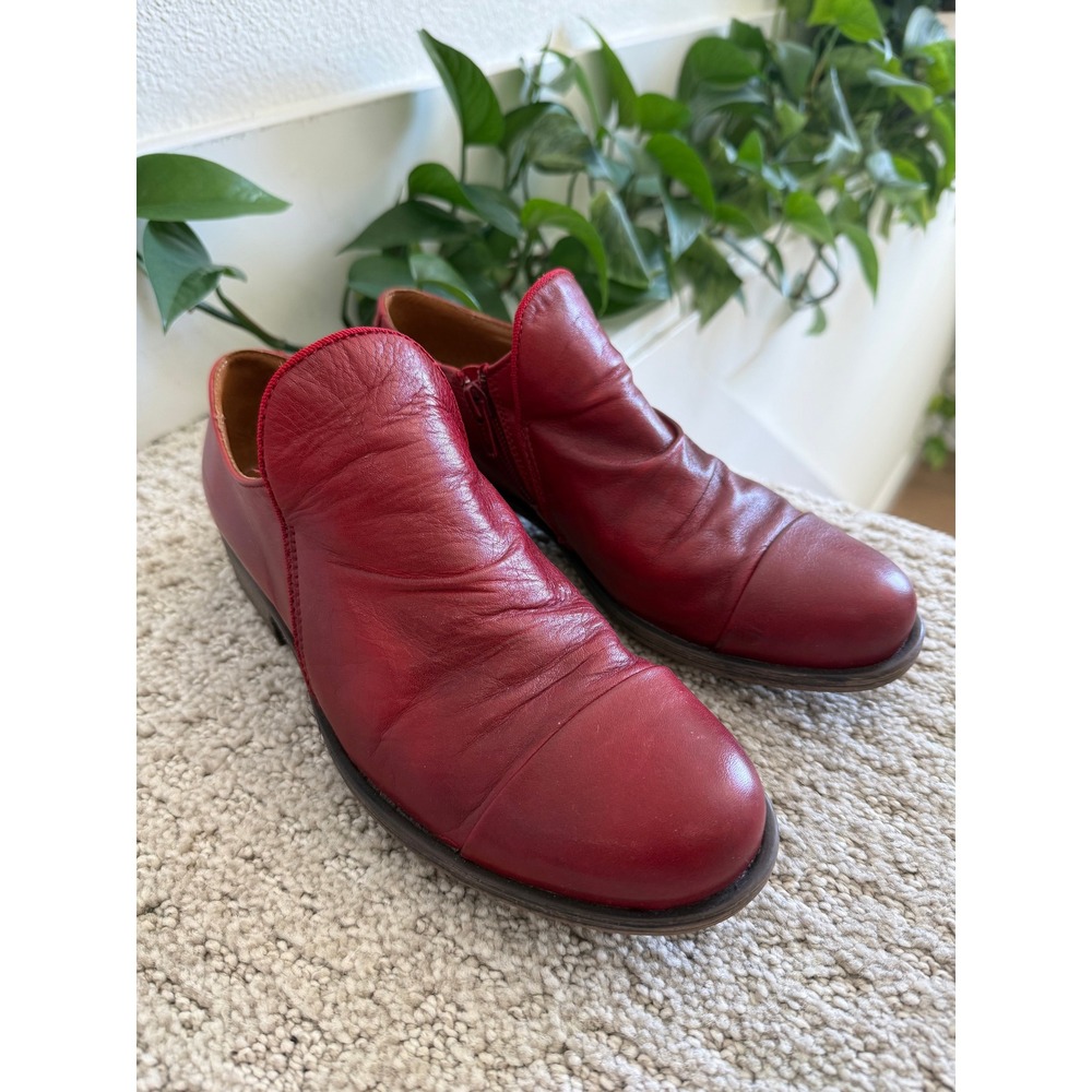 Miz Mooz Lilith Ankle Boot Women 6 Red Ruched Leather Side Zip Low Heel Portugal